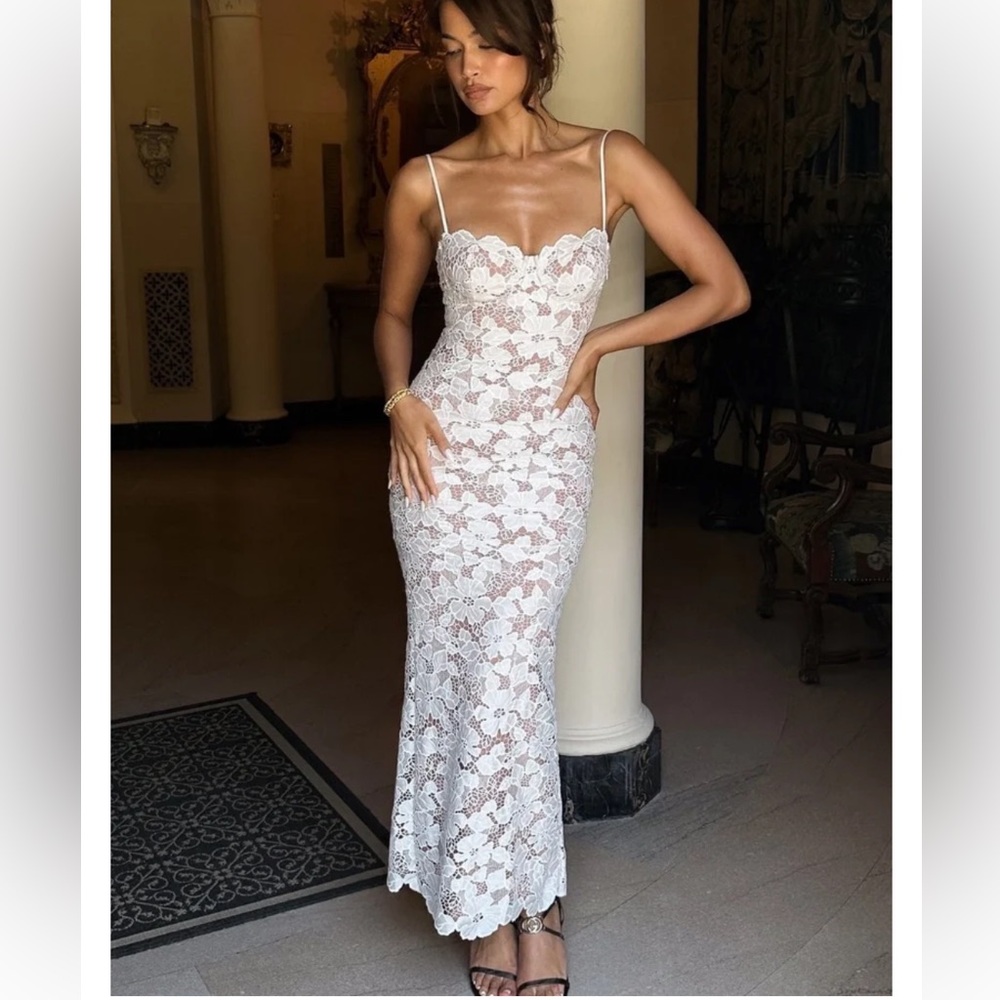 NWT Elegant White Lace Slip Dress with Spaghetti Straps